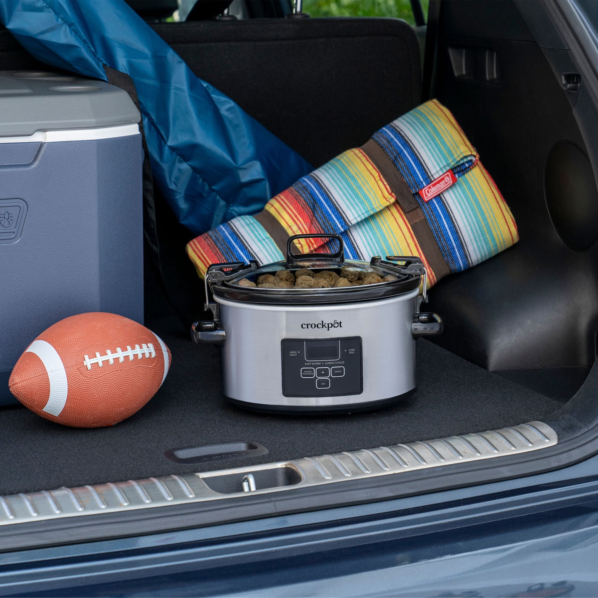 Crock-Pot Digital Programmable Slow Cooker with Locking Lid, Feeds 4 People & More, Stainless Steel, 4-qt