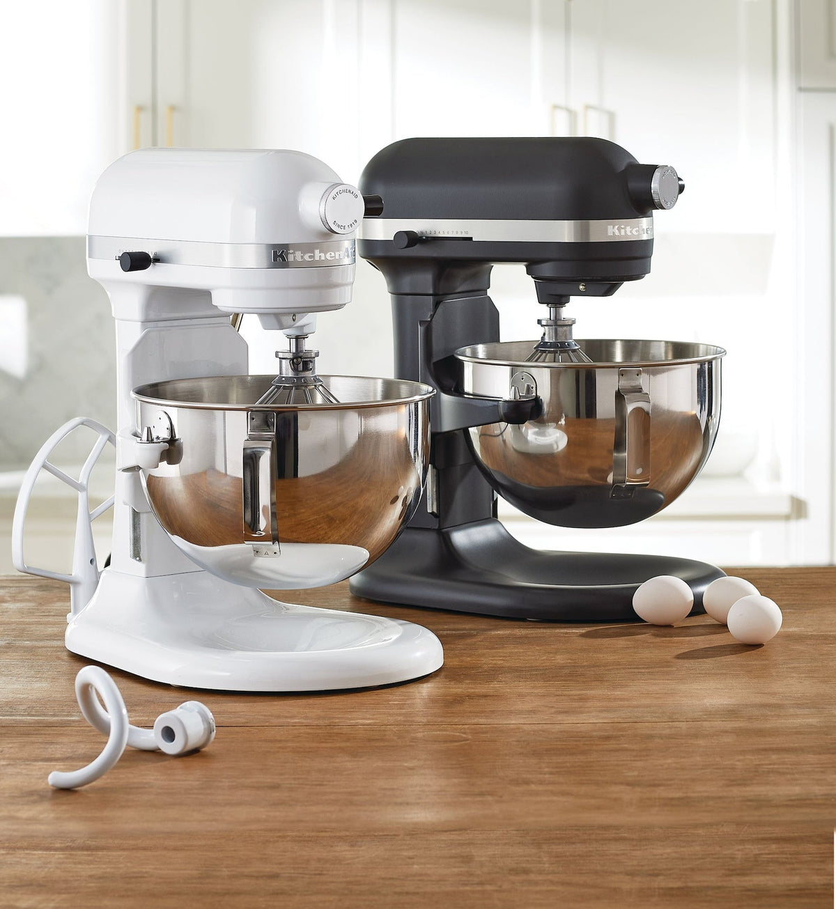 KitchenAid 5.5 Quart Bowl-Lift Stand Mixer, 11 Speed Professional Mixer, White