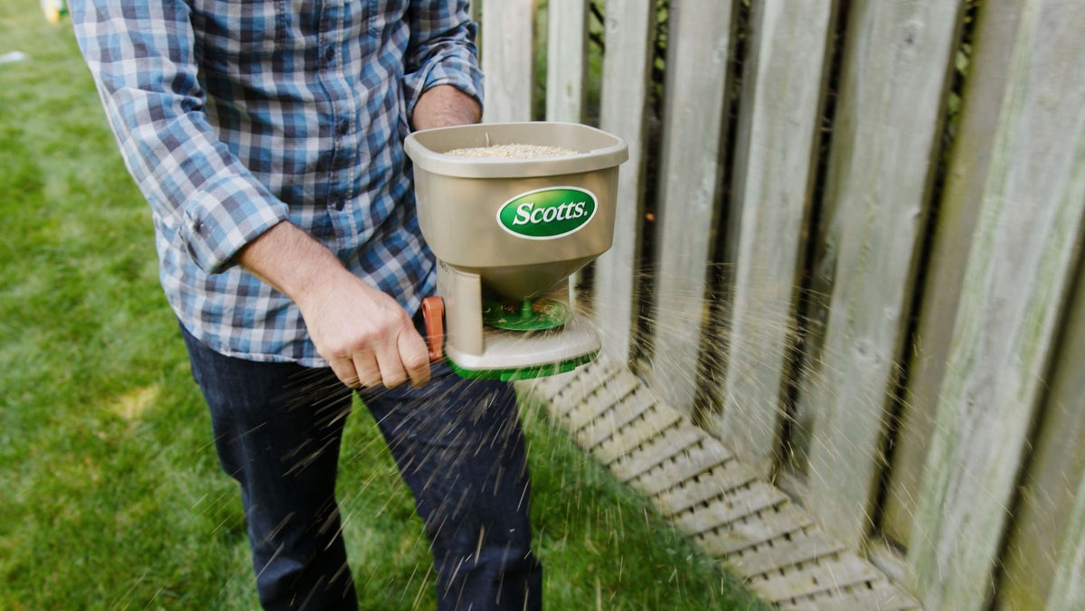Scotts Whirl Year-Round Hand-Held Spreader, 1,500 sq. ft.