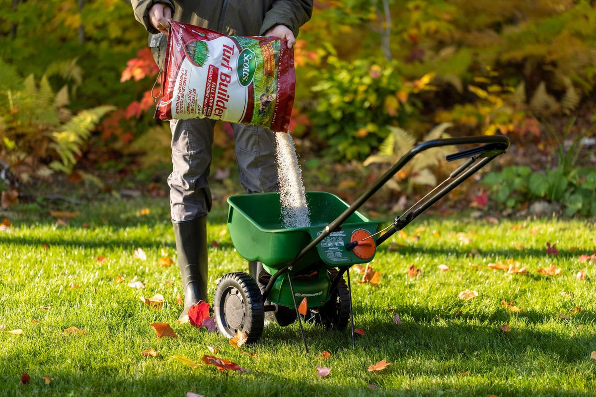 Scotts Turf Builder Fall Lawn Fertilizer, 10.5-kg