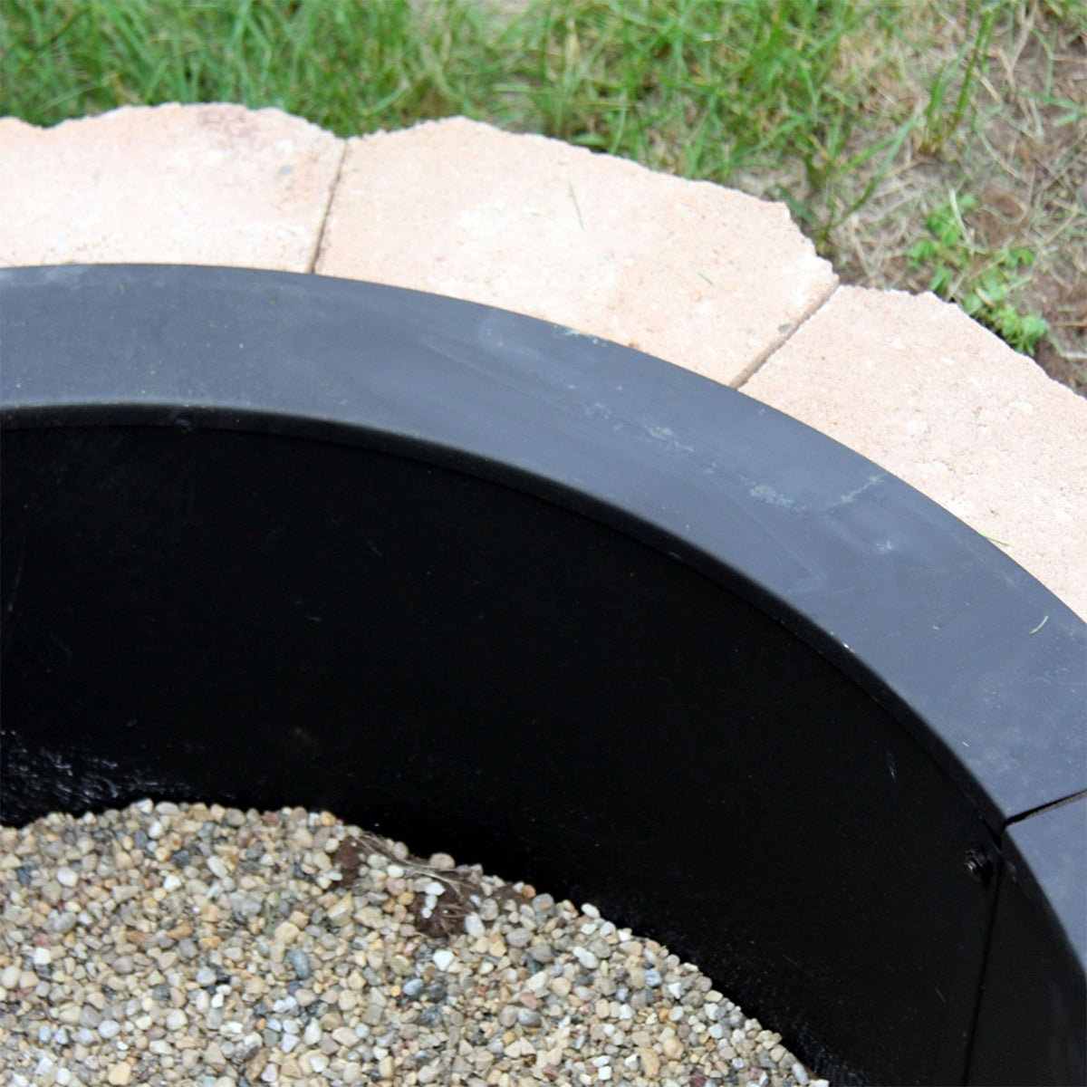 Sunnydaze Decor Heavy Duty Fire Pit Ring Liner, 39-in